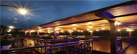 Tour du thuyền Indochine 5 sao 2 ngày 1 đêm